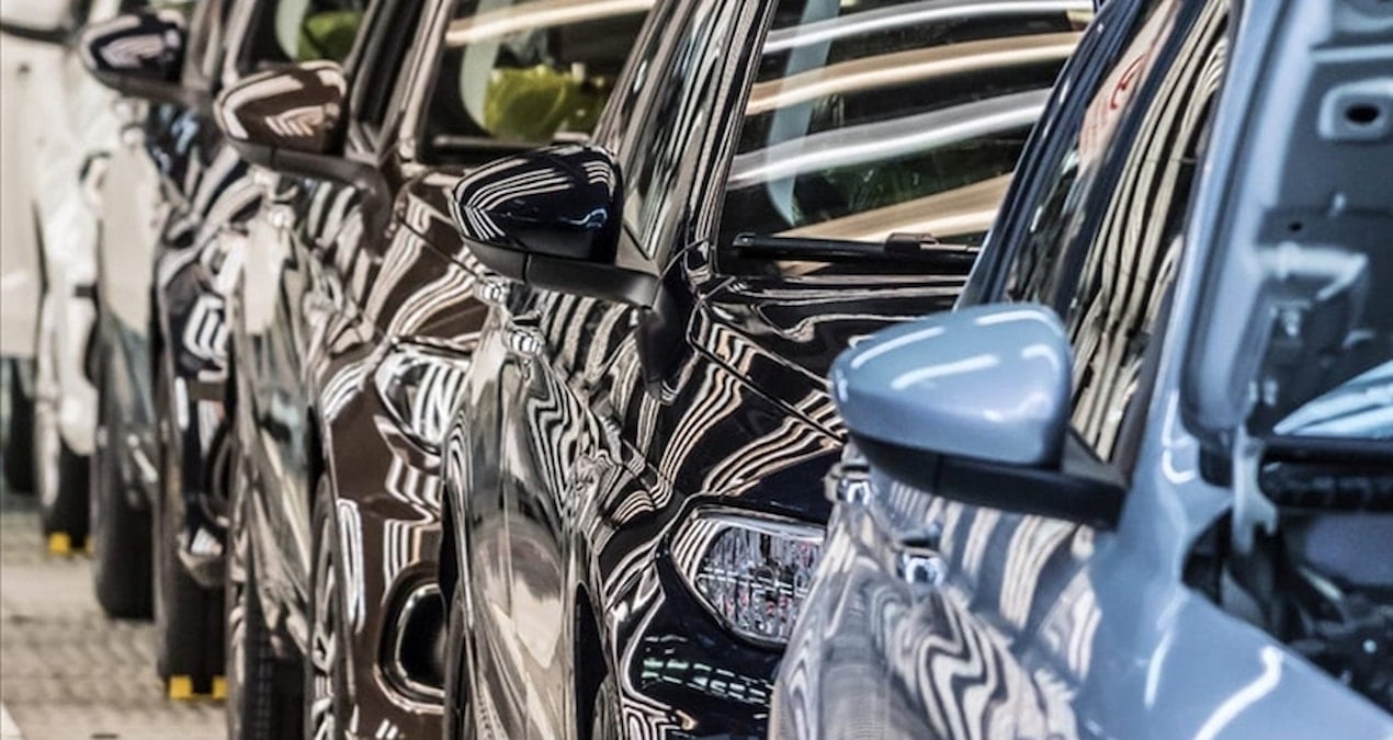 abdnin gumruk vergileri alman otomotiv devini vurdu milyarlarca dolarlik kaybimiz var ErI56DKx