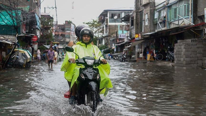 filipinlerde tropikal firtina 19 can aldi Nmgc3P6T