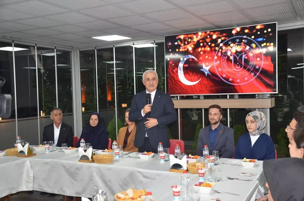 gaziler gununde birlik mesaji GkLIsuMn