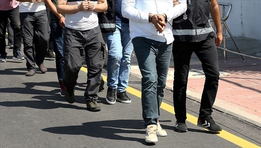 izmirde 5 polisi yaralayan 6 supheli tutuklandi rZEkx3SB