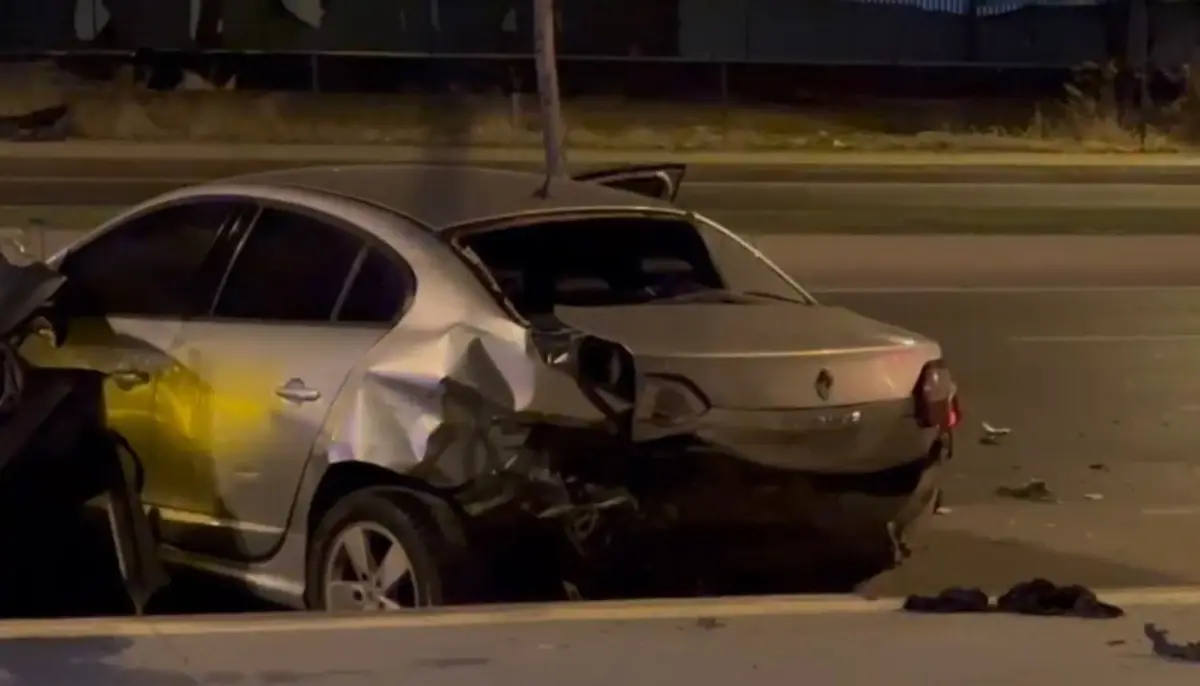 kartalda zincirleme kaza 3 yarali 1FKh3fYI