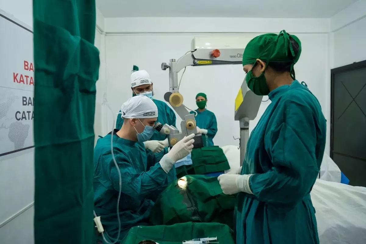 katarakt hastalarina umut isigi gS569gWu.jpg