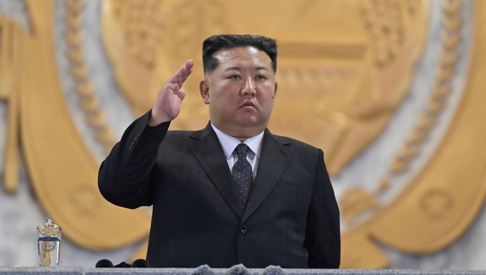 kim jong una mektup iyi komsular iyi dostlardir 6uU5aMCu.jpg