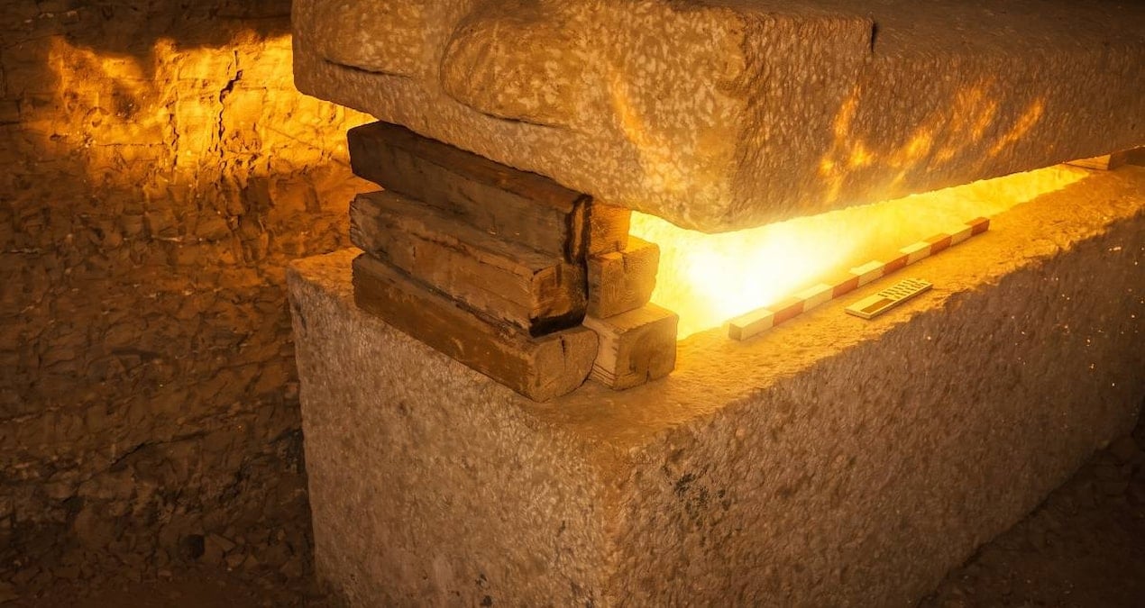 Altınla Kaplı 15 Metrelik Kuyudan Tarihi Bulgu