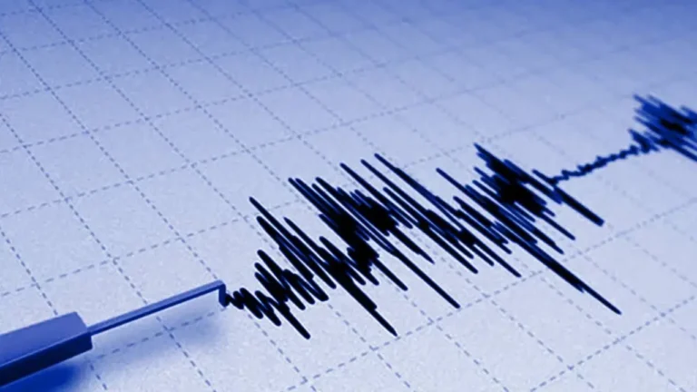 son-dakika-depremler-deprem-mi-oldu-12-mayis-2026-nerede-ne-zaman-deprem-oldu-mraqq28s-1