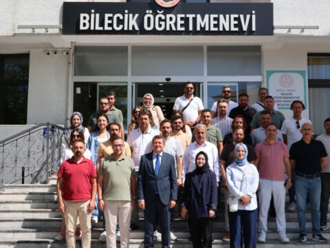 Bilecikte egitim kurumlari yonetici yetistirme semineri duzenlendi JecybLUZ